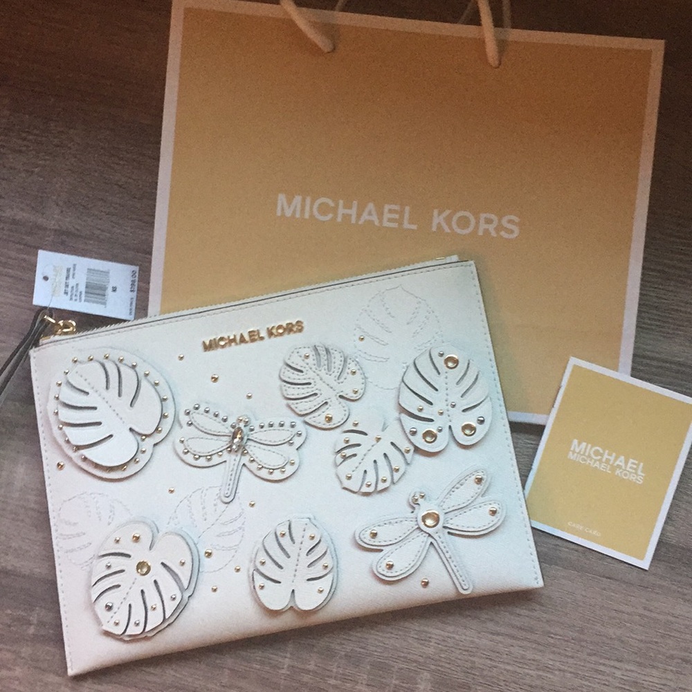 NWT Michael Kors Jet Set white zip clutch leather